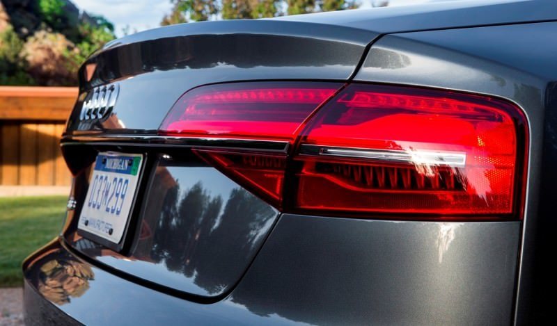 2015 Audi S8 with 520HP and 3.9s to 60MPH Is Quickest and Definitely The Coolest A8  37