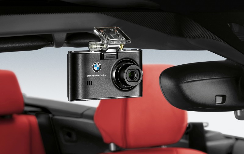 2015 BMW 228i and M235i Convertibles Make Tail-Out, Top-Down World Debut 14