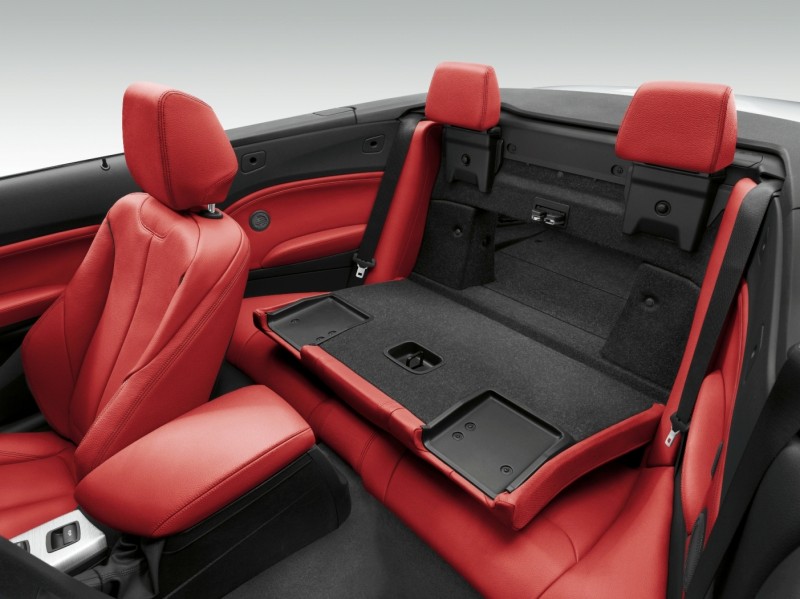 2015 BMW 228i and M235i Convertibles Make Tail-Out, Top-Down World Debut 3