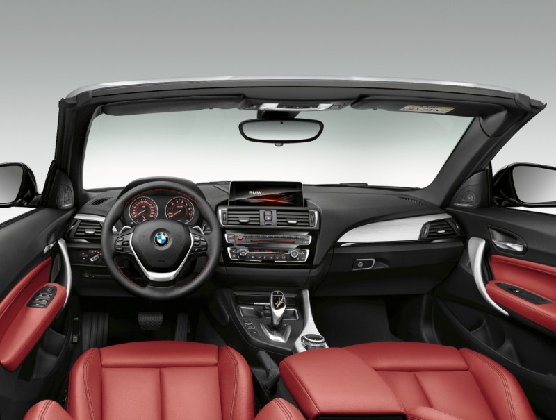 2015 BMW 228i and M235i Convertibles Make Tail-Out, Top-Down World Debut 4