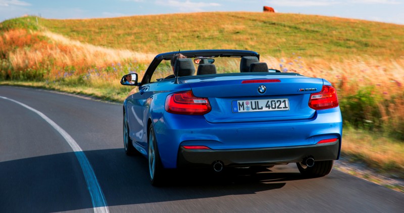 2015 BMW M235i Convertible 10