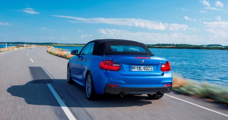2015 BMW M235i Convertible 12
