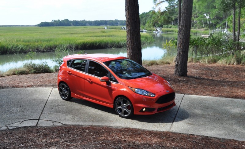 2015 Ford Fiesta ST 18
