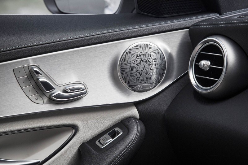 2015 Mercedes-Benz C-Class in 40 New Photos From London - C300 and C400 Both 4Matic As Standard 23