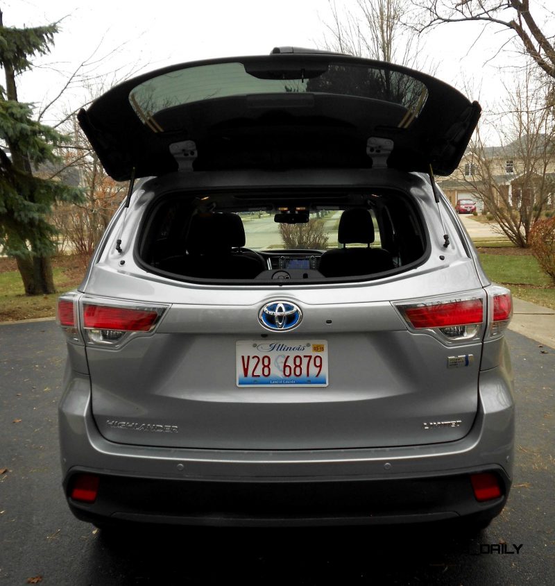 2015 Toyota Highlander Hybrid Review 16