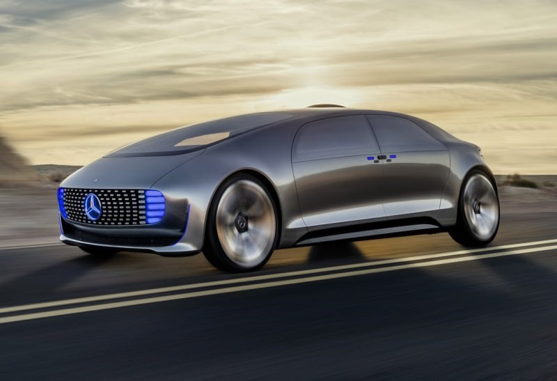 Mercedes-Benz F 015 Concept 14