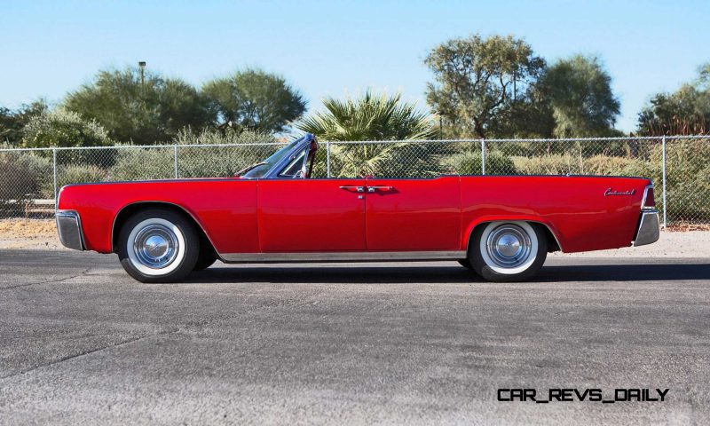 1961 Lincoln Continental Convertible 18