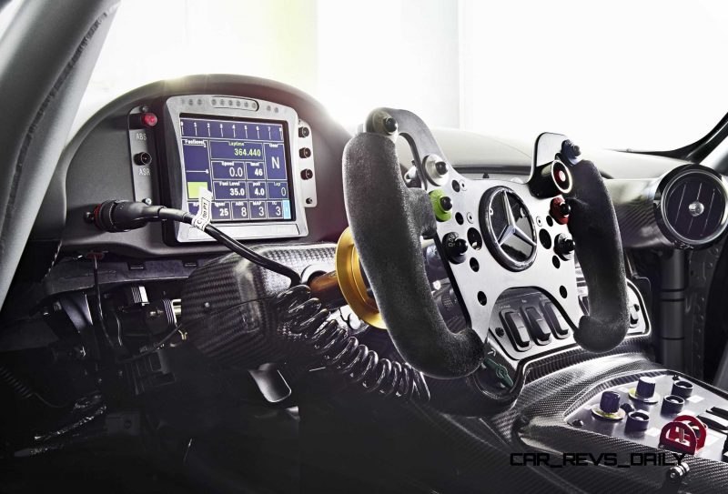 2015-Mercedes-AMG-GT3-11-800x543.jpg