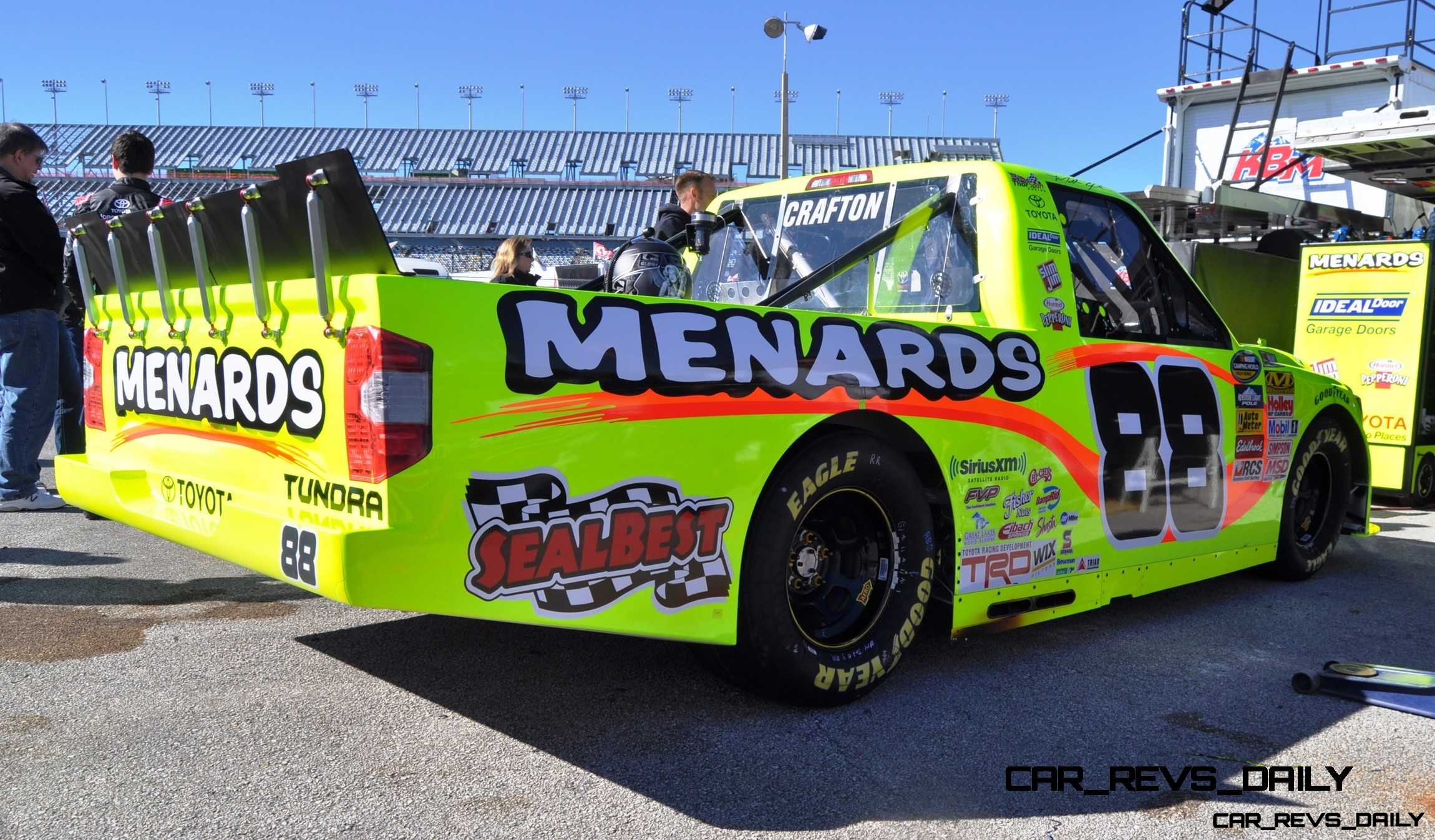 NASCAR Truck Series 2015 Toyota Tundra 25