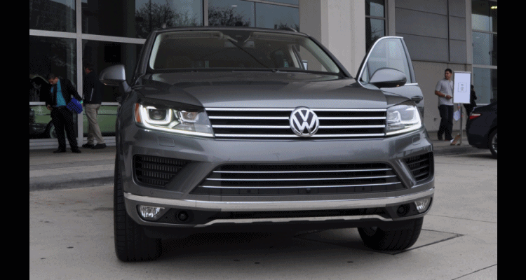 Road Test Review - 2015 Volkswagen Touareg TDI Feels Light, Quick and Lux