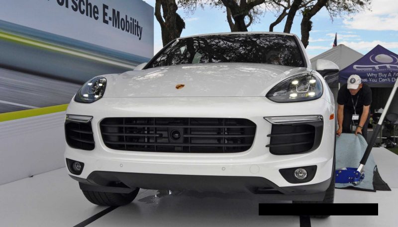 2015 Porsche Cayenne S E-Hybrid 75