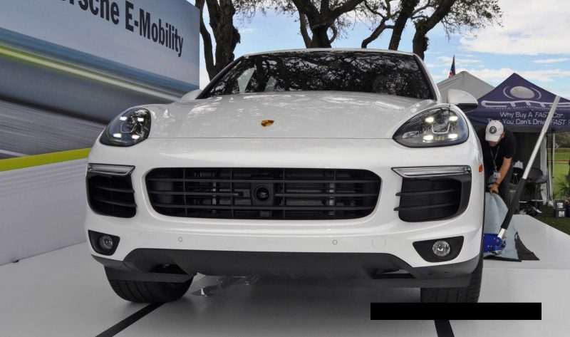 2015 Porsche Cayenne S E-Hybrid 76