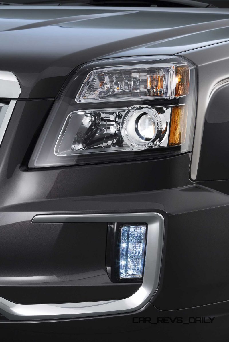 2016 GMC Terrain Denali headlamp_LED daytime running lamp
