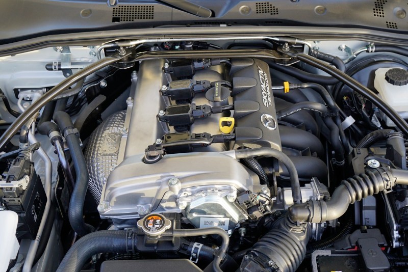 2016 Mazda MX-5 Club 32