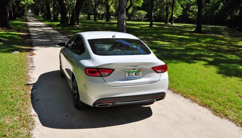 2015 Chrysler 200C V6 56