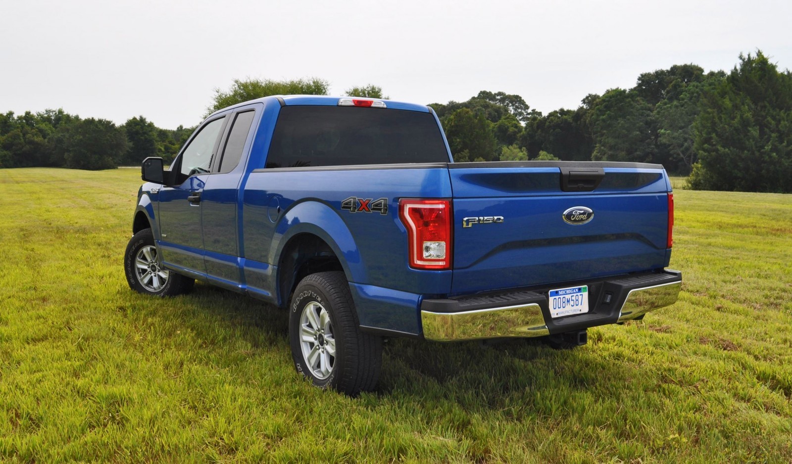 View 2015 Ford F150 Xlt Sport Images