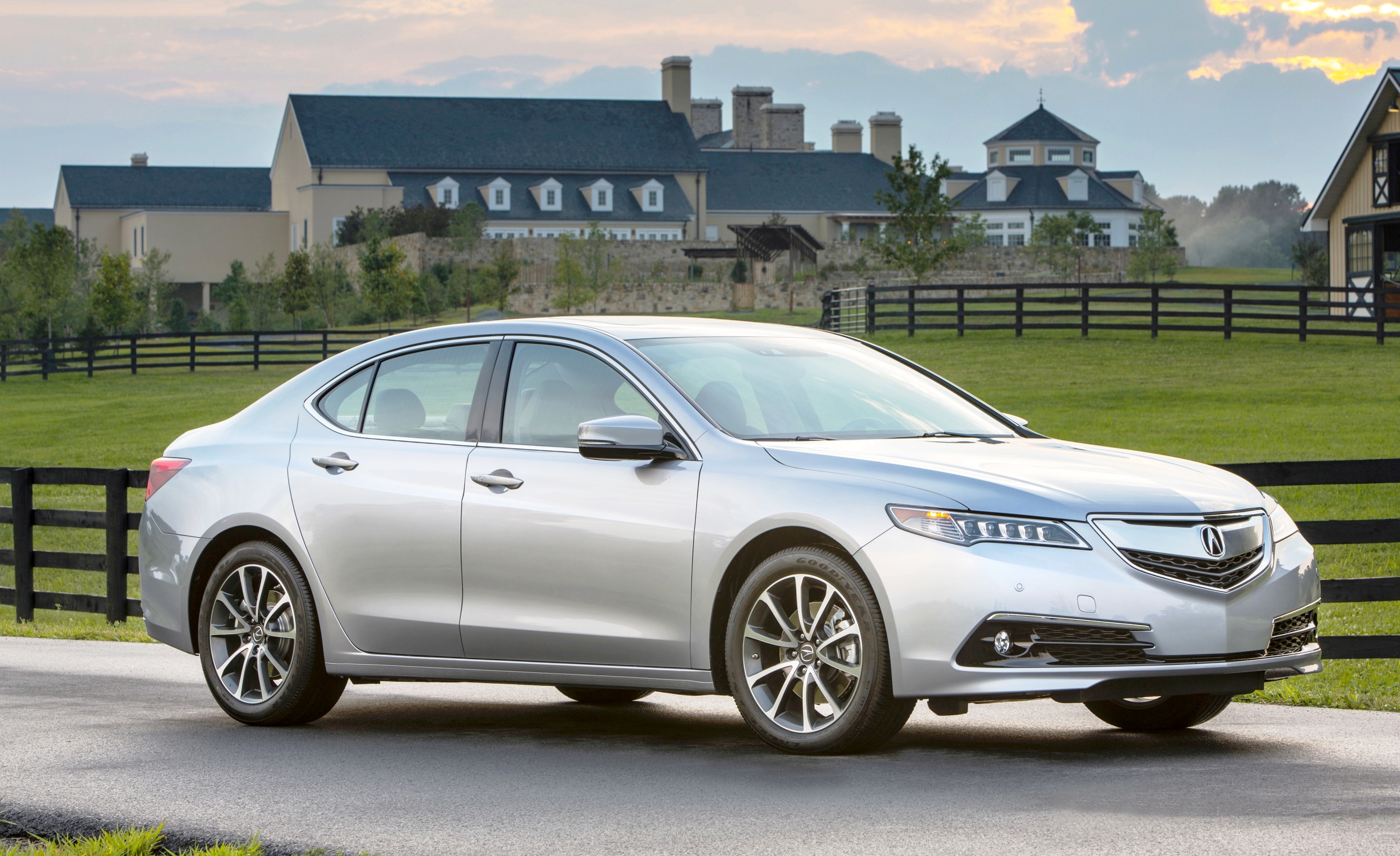 2015 Acura TLX Media Launch Brings 100 New Photos, Pricing, Colors and