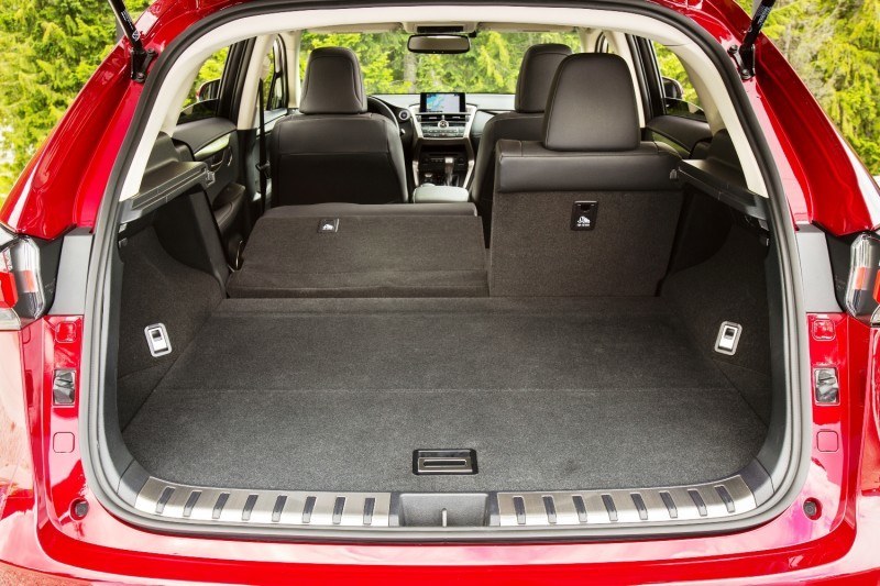 2015_Lexus_NX_300h_009_20140706225603429