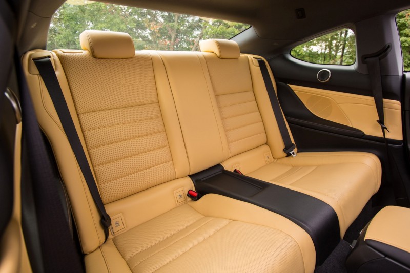 2015_Lexus_RC_350_006_20140904225329240