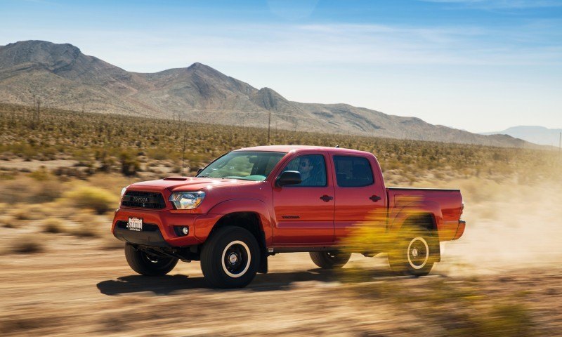 2015_Toyota_TRDPro_Tacoma_008