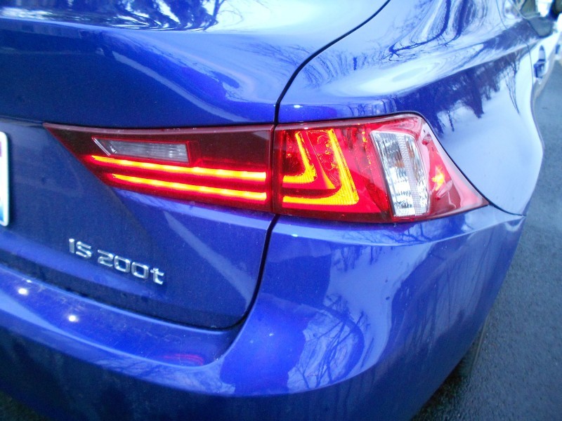 2016 Lexus IS200t F Sport Review Glassman 10