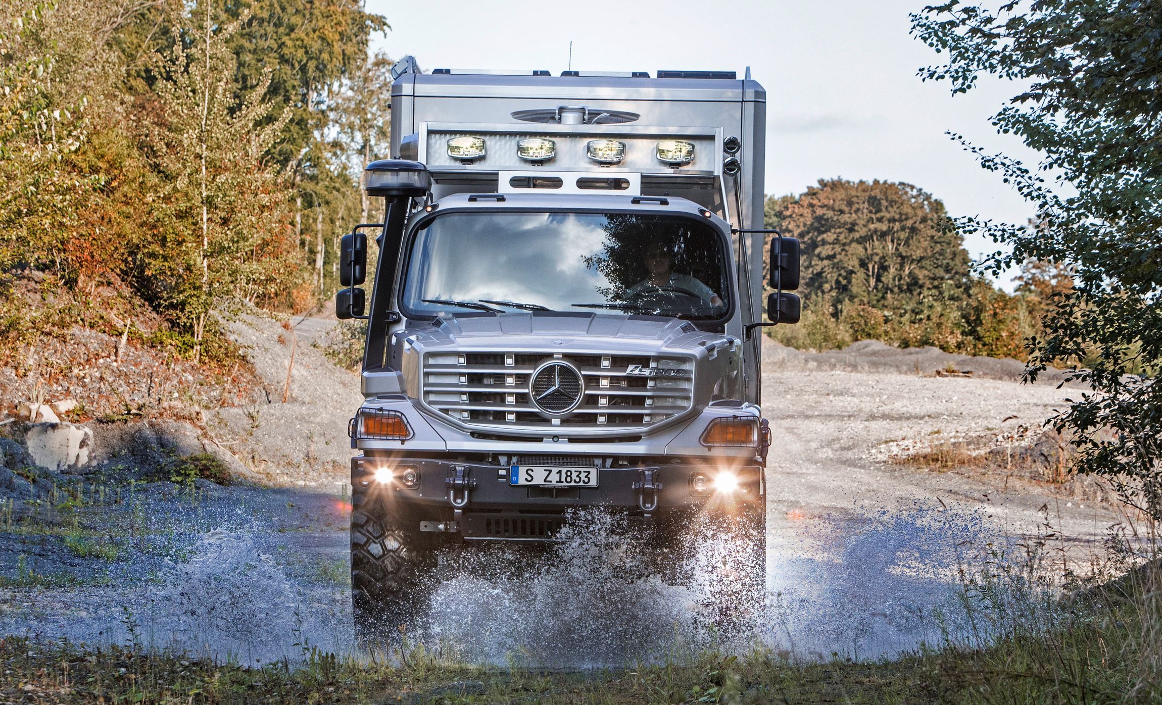 2016 MercedesBenz ZETROS Custom RV 22