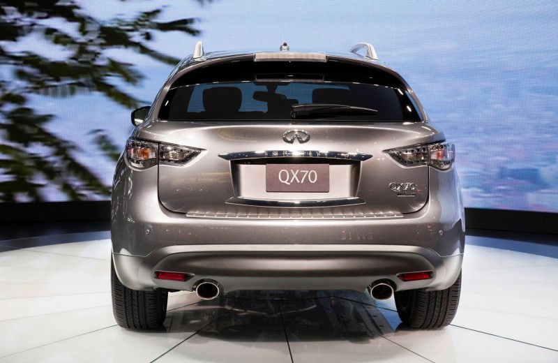 QX70NYIAS_3