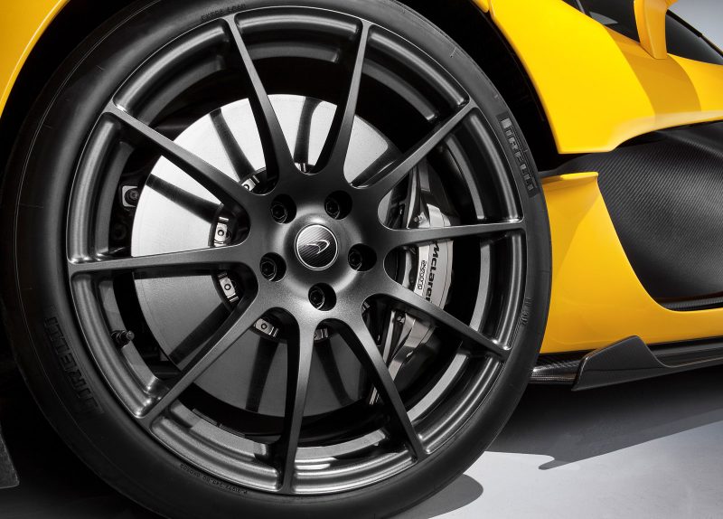 mclaren-p1-supercar_100420032_h