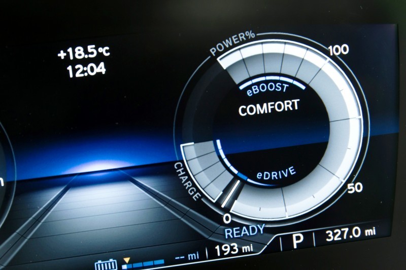 4.4s 2015 BMW i8 Glams Up London and English Countryside for of UK Sales Launch 31