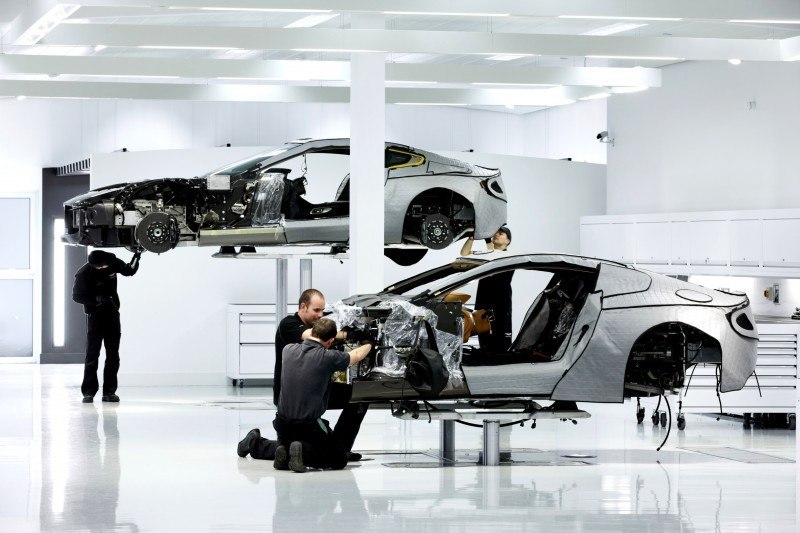 ASTON MARTIN One-77 40