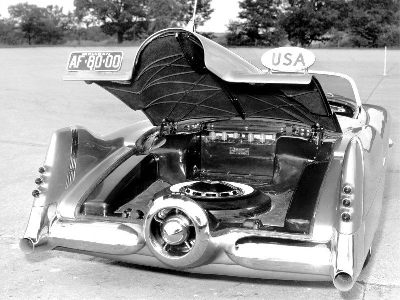 Atlanta Dream Cars - 1951 General Motors LeSabre XP-8 Struck Gold With Yank Tank Ethos of 1950s 14