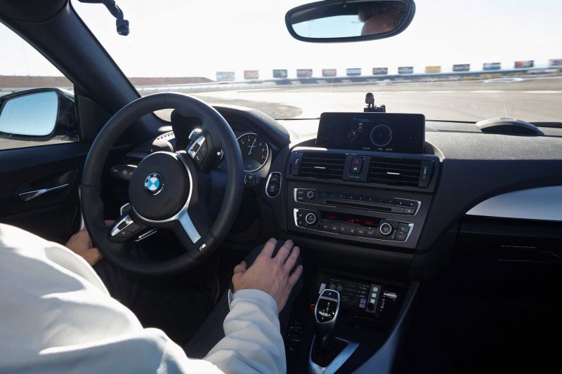 Car-Revs-Daily BMW ConnectedDrive Drift-O-Matic 23