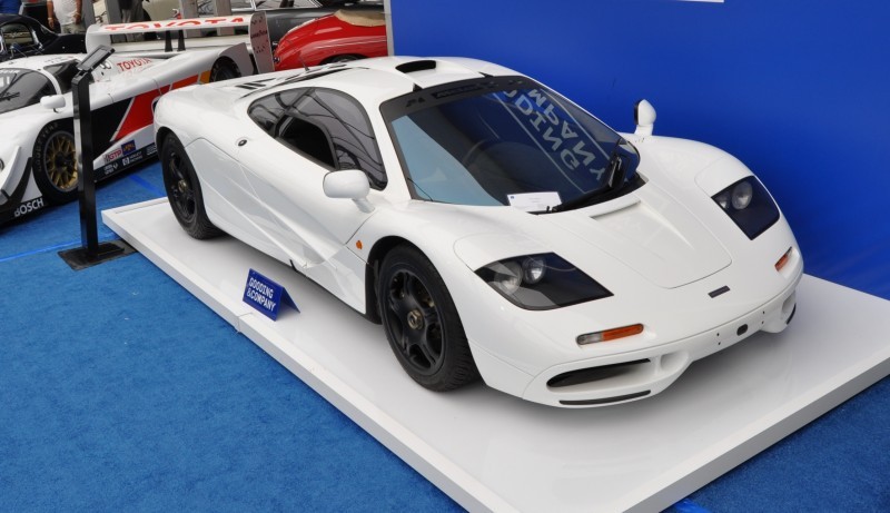Car-Revs-Daily.com 1995 McLaren F1 in White 34