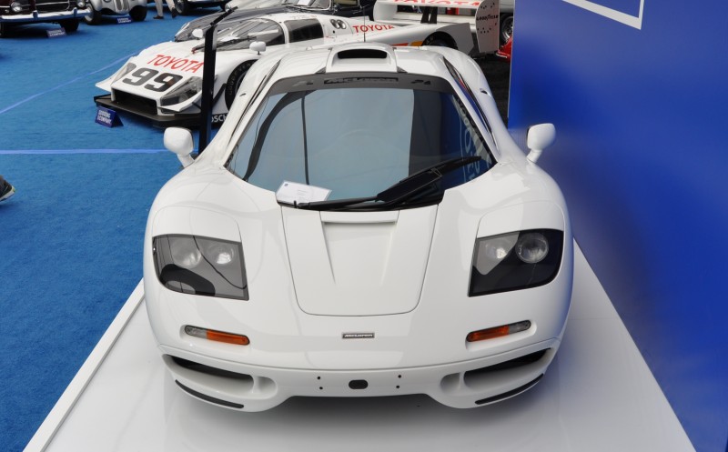 Car-Revs-Daily.com 1995 McLaren F1 in White 54