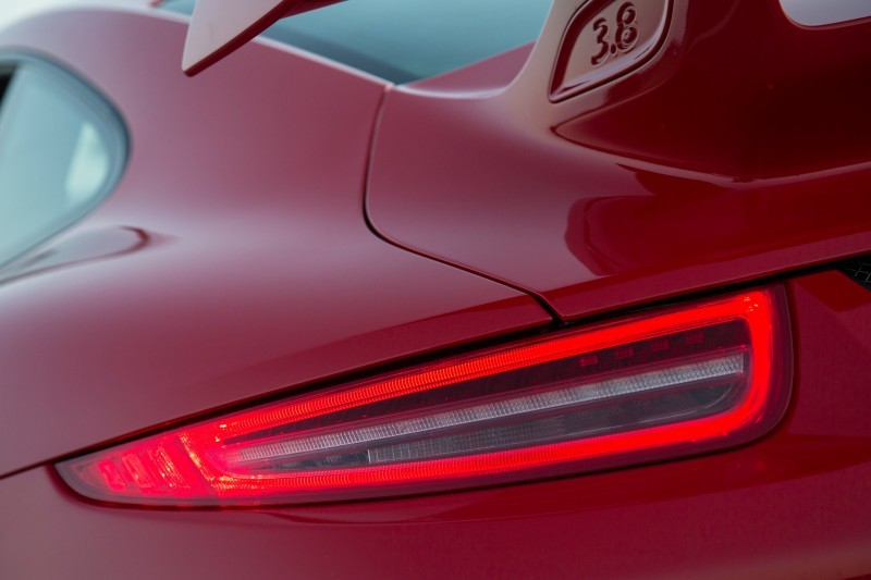 Car-Revs-Daily.com 2014 Porsche 911 GT3 is Race-Ready Street Car 17