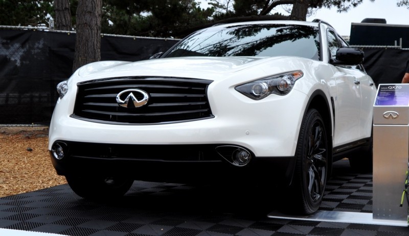 Car-Revs-Daily.com 2015 INFINITI QX70S 12