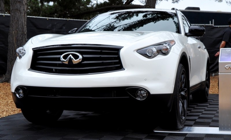 Car-Revs-Daily.com 2015 INFINITI QX70S 13