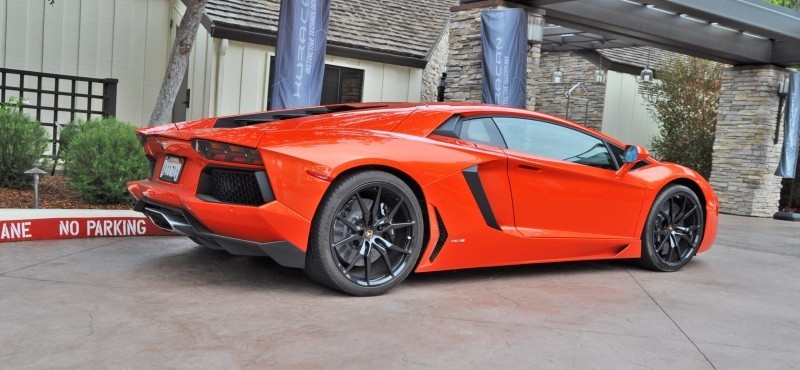 Car-Revs-Daily.com 2015 Lamborghini Aventador Shines Hypercar Halo 17