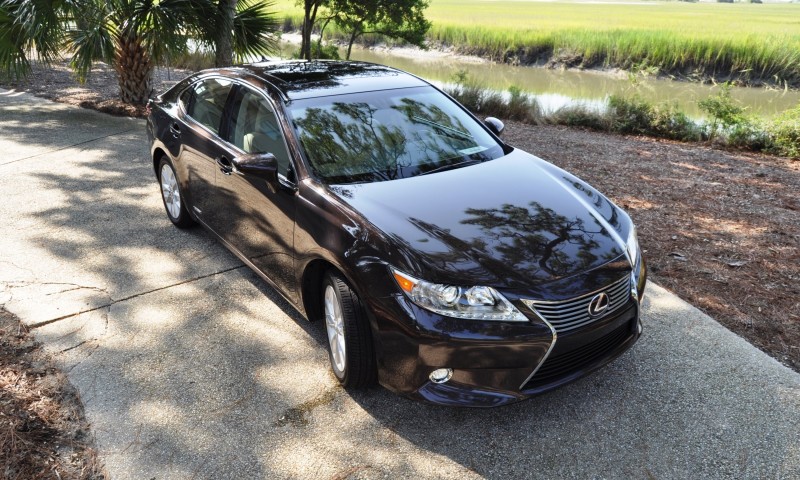 Car-Revs-Daily.com 2015 Lexus ES300h Review 49