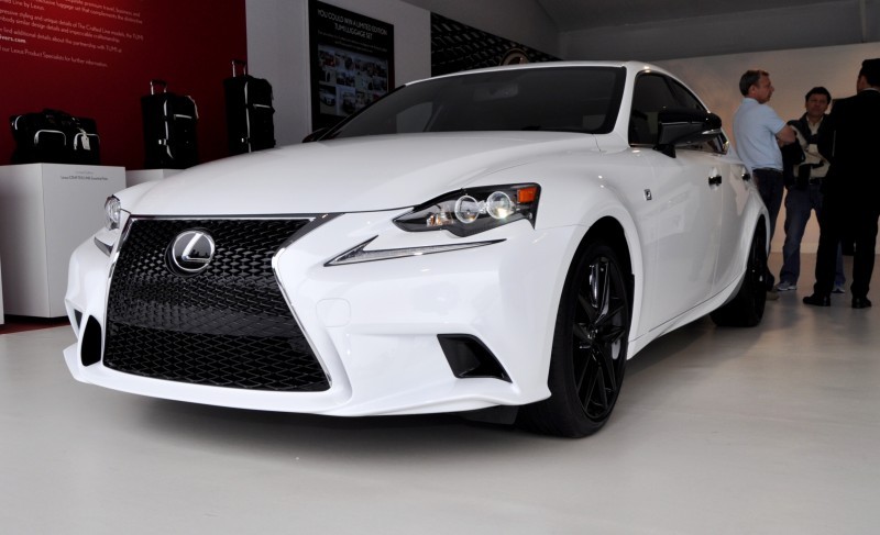 Car-Revs-Daily.com 2015 Lexus IS250 F Sport CRAFTED LINE 8