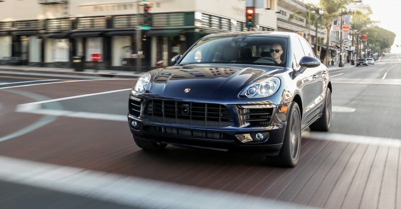 Car-Revs-Daily.com 2015 Porsche MACAN USA 22