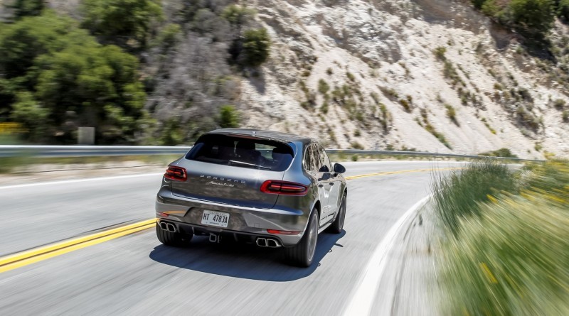 Car-Revs-Daily.com 2015 Porsche MACAN USA 27