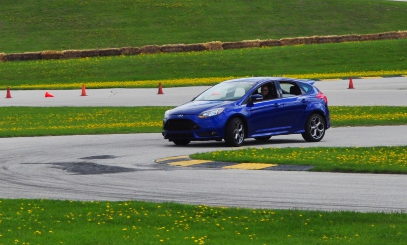 Car-Revs-Daily.com Autocrosses the 2014 Ford Focus ST 12