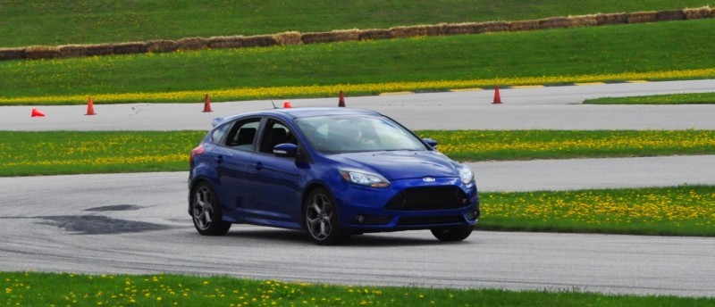 Car-Revs-Daily.com Autocrosses the 2014 Ford Focus ST 13
