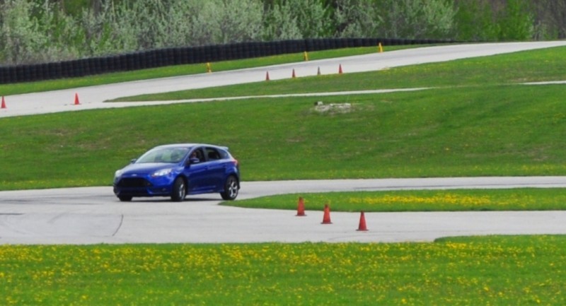 Car-Revs-Daily.com Autocrosses the 2014 Ford Focus ST 4