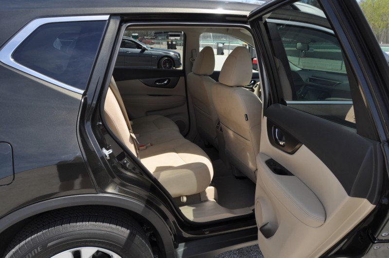 Car-Revs-Daily.com Best of Awards - 2014 Nissan Rogue 5