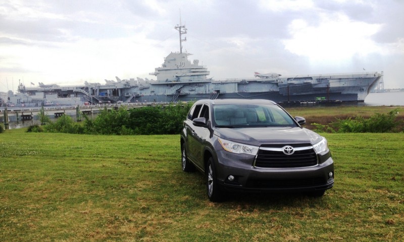 Car-Revs-Daily.com Best of Awards - 2014 Toyota Highlander XLE V6 34