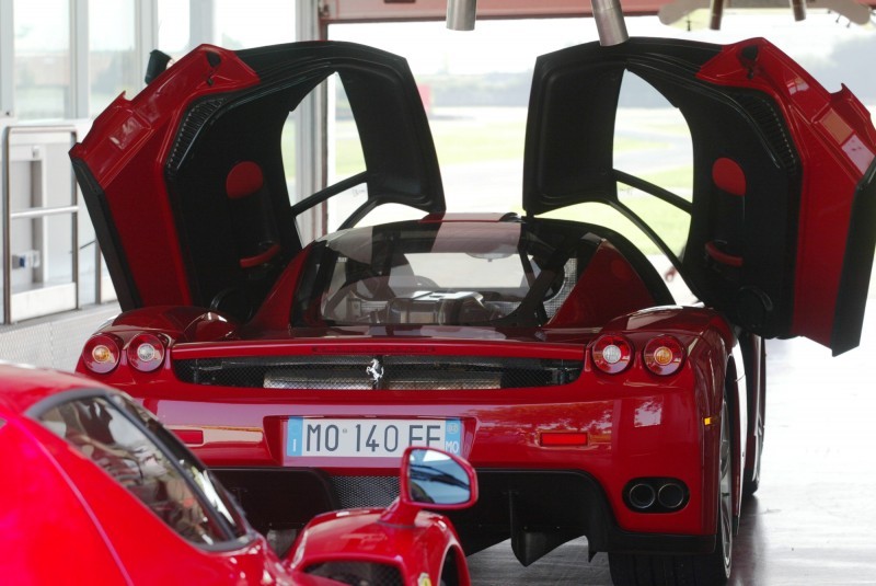 Car-Revs-Daily.com Hypercar Hall of Fame - 2003 Enzo Ferrari in 77 Original Maranello Launch Photos 9