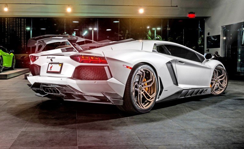 Car-Revs-Daily.com - NOVITEC TORADO Lamborghini Aventador 2