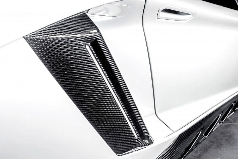 Car-Revs-Daily.com - NOVITEC TORADO Lamborghini Aventador 8